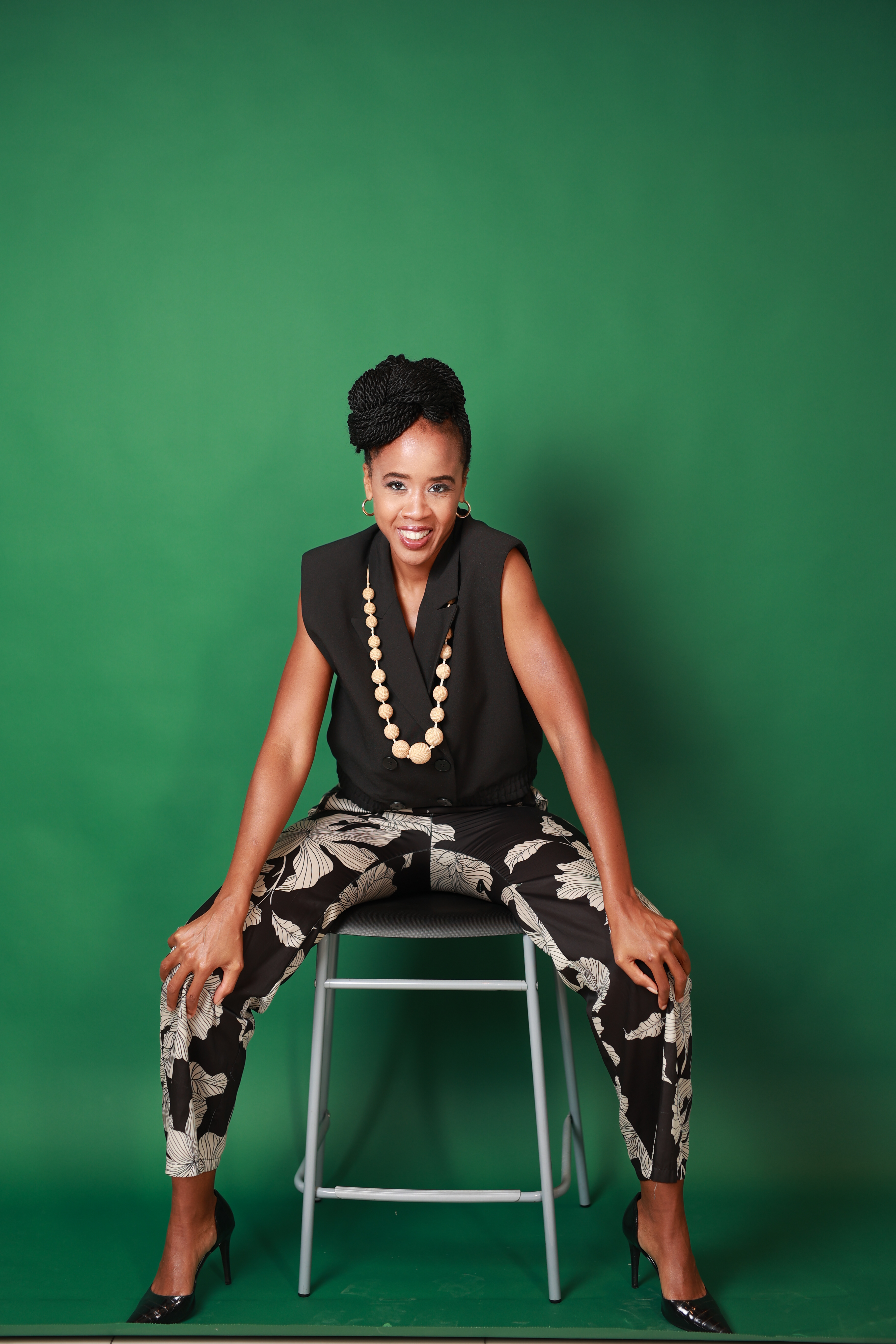 Sandra Djoumessi, 5 Minutes with Sandra
